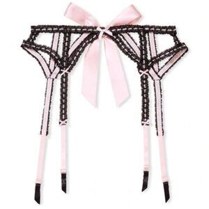 Victoria's Secret Dream Angels Ribbon Slot Garter Belt Lingerie M/L NWOT